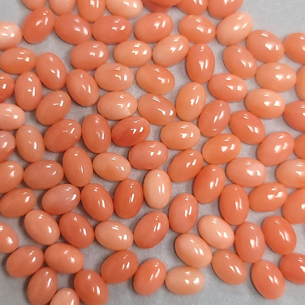 05X07MM OVAL CABOCHON  NATURAL PINK CORAL